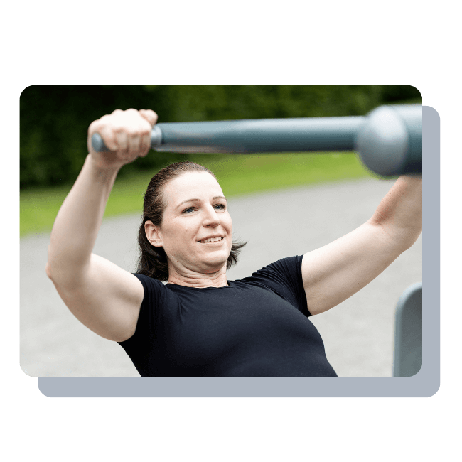 Ein Foto der Fitnesstrainerin Hanna Winter beim Training.